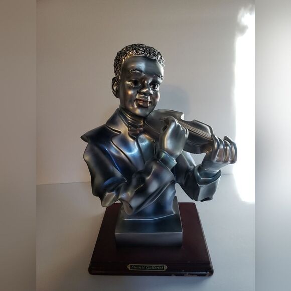 Violinist  Bust Suanti Galleries - Picture 2 of 11